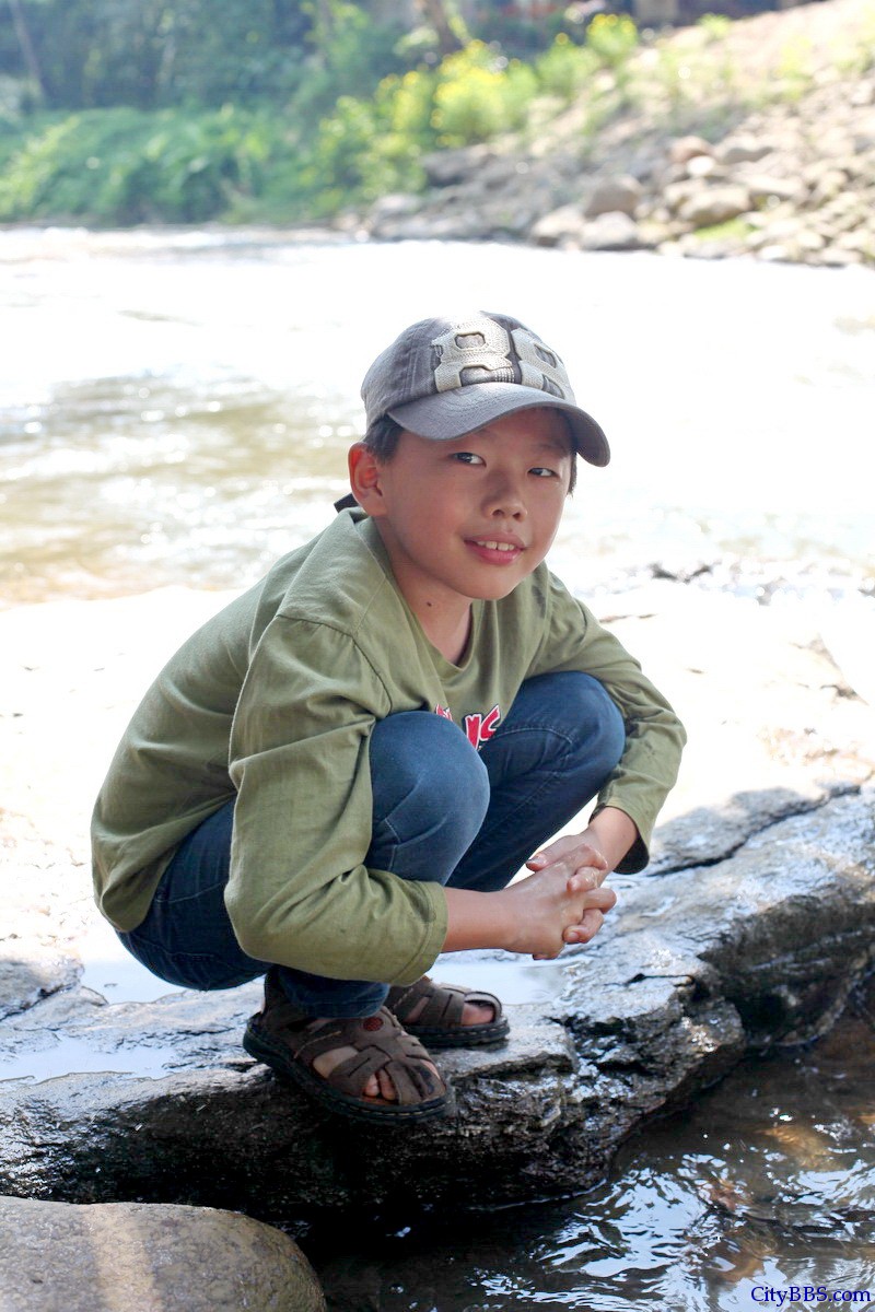 泰国北部 Doi Pha Hom Pak National Parks 泰国森林公园里的小溪 Mae Jai Stream 泰国北部 Doi Pha Hom Pak National Parks 泰国森林公园里的小溪 Mae Jai Stream