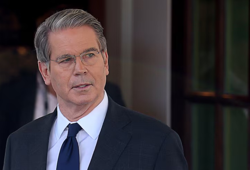 美国财政部长斯科特·贝森特在美国华盛顿特区白宫向新闻媒体发表讲话 美国财政部长斯科特·贝森特在美国华盛顿特区白宫向新闻媒体发表讲话